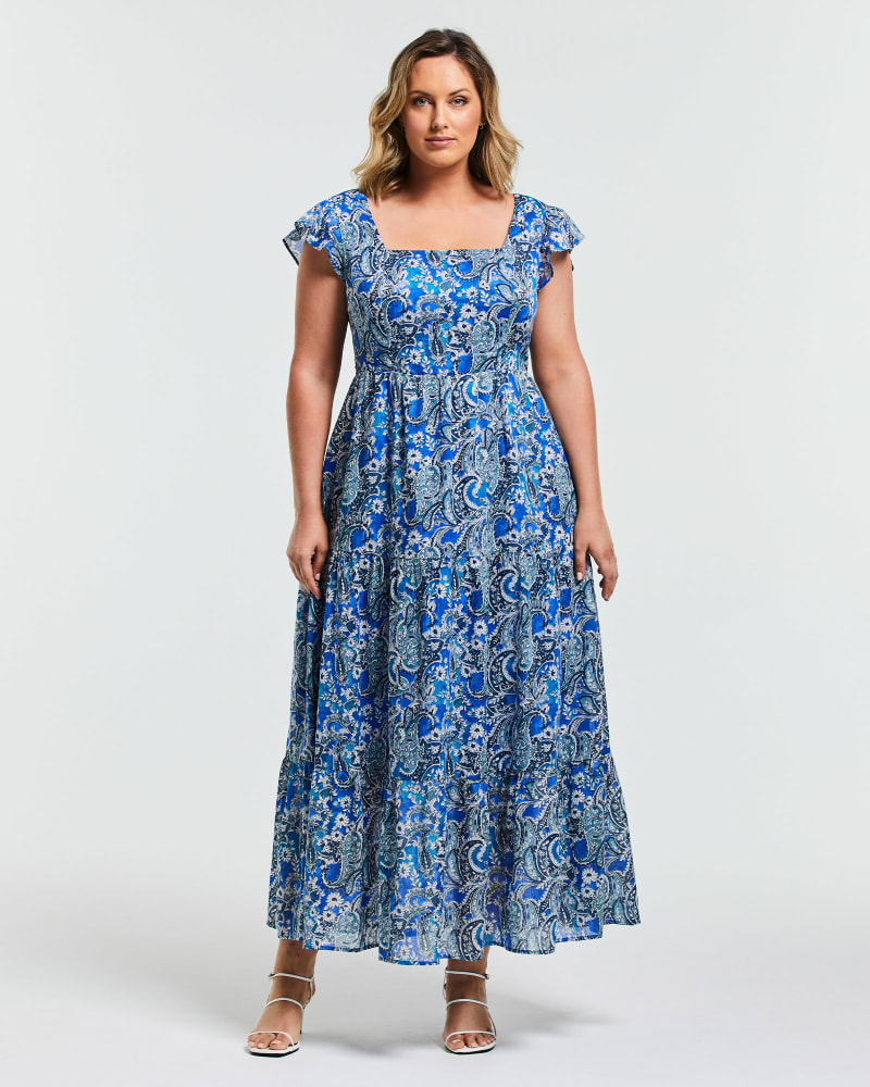 Front of a model wearing a size 1X Hydra Dress in Print by Estelle. | dia_product_style_image_id:254162